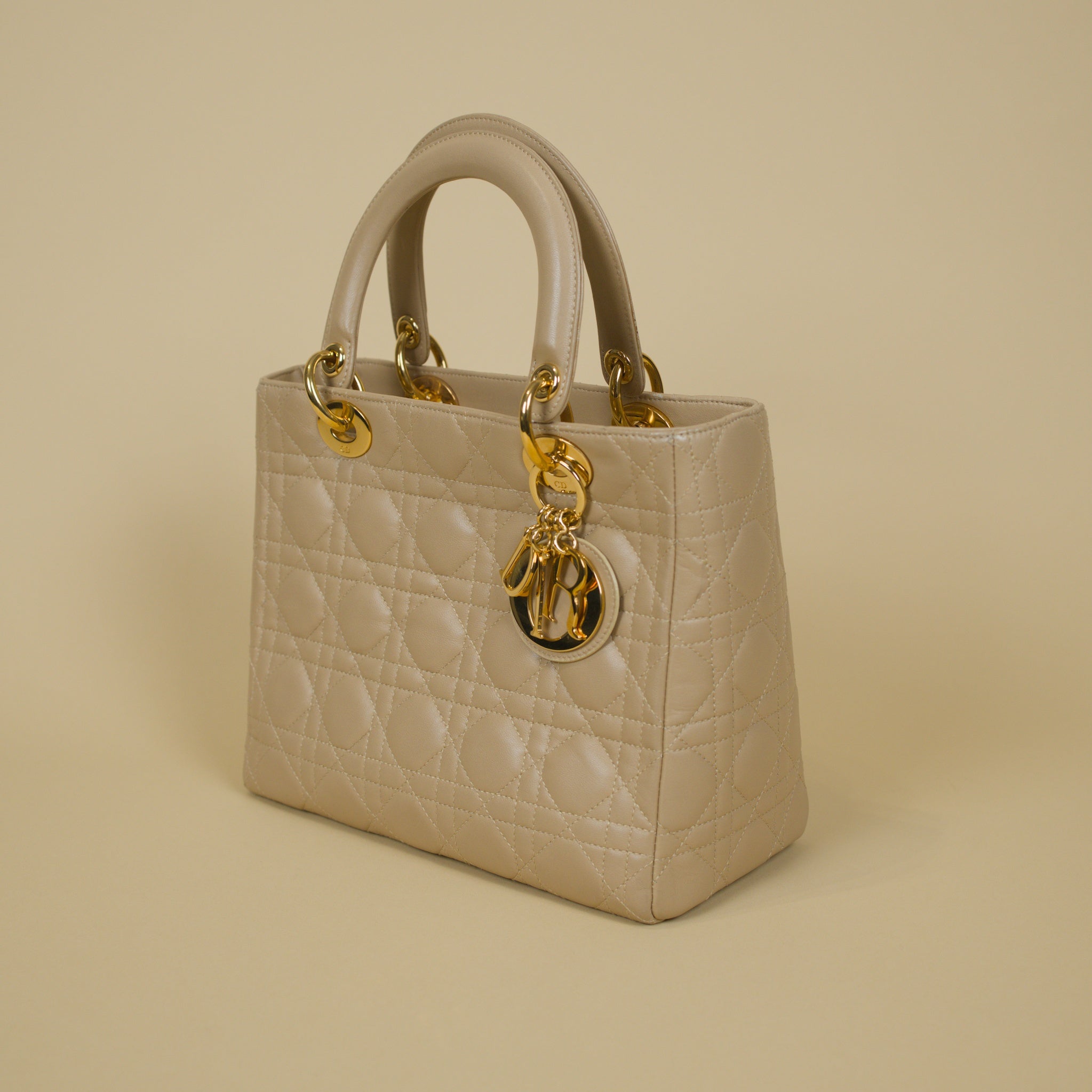 DIOR MEDIUM LAMBSKIN CANNAGE LADY DIOR