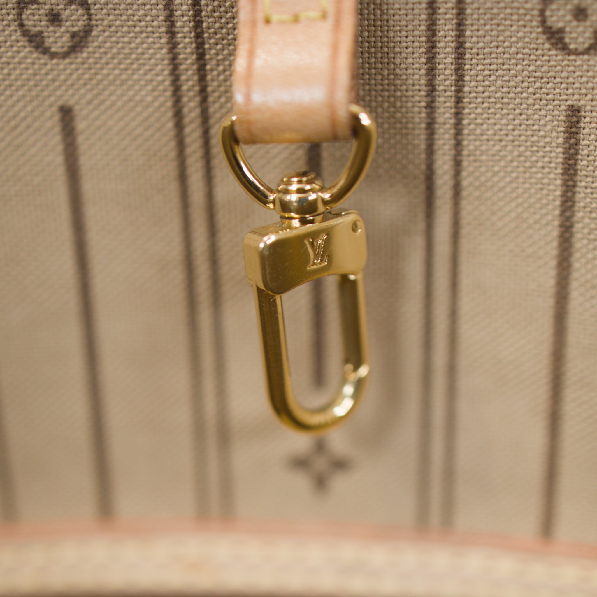 LOUIS VUITTON NEVERFULL MM MONOGRAM