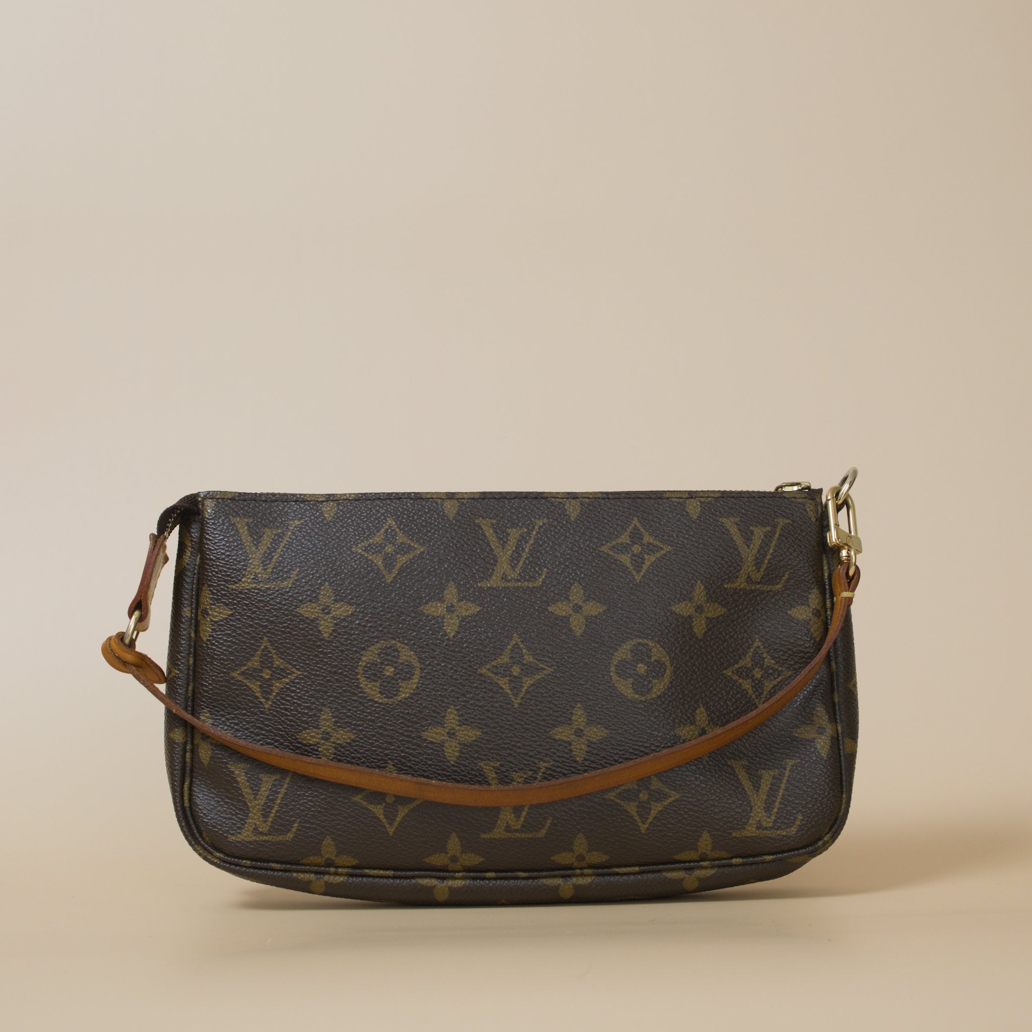 LOUIS VUITTON POCHETTE ACCESSOIRES MONOGRAM