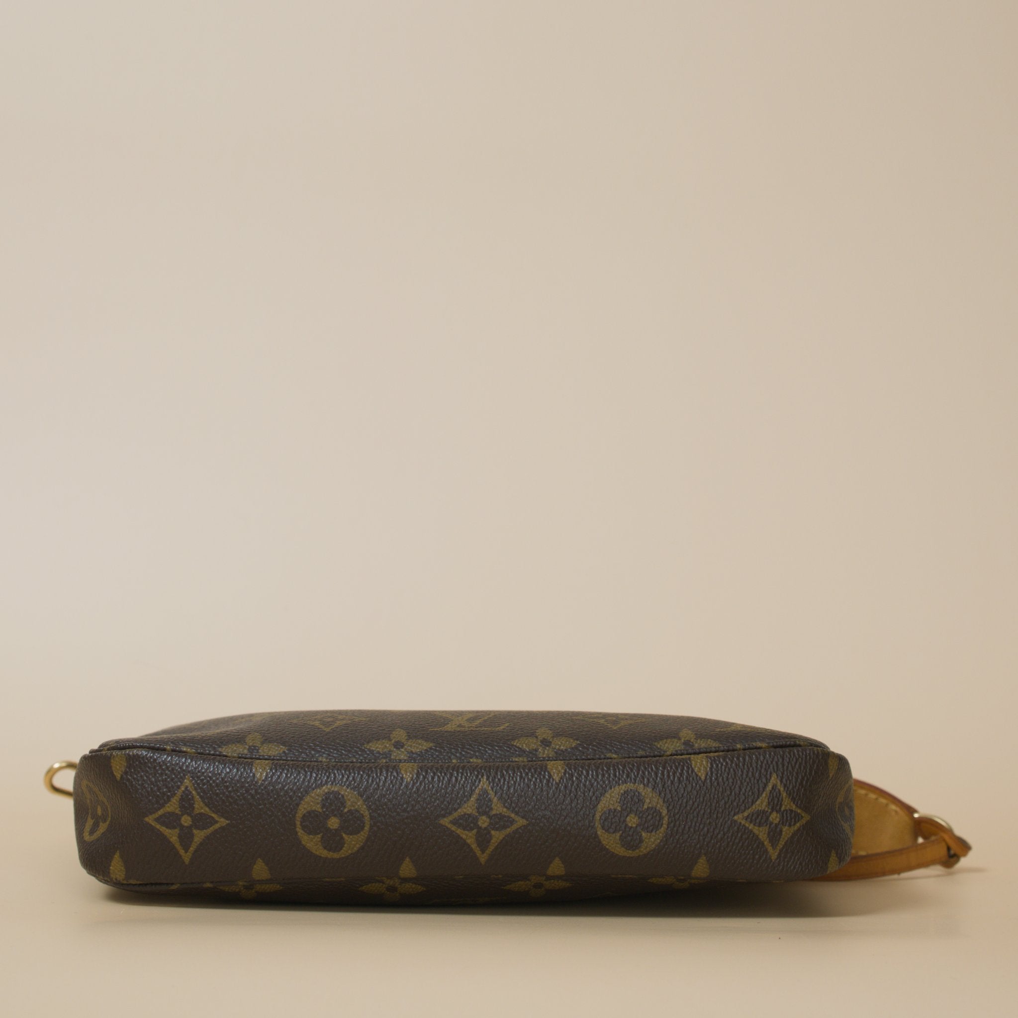 LOUIS VUITTON POCHETTE ACCESSOIRES MONOGRAM