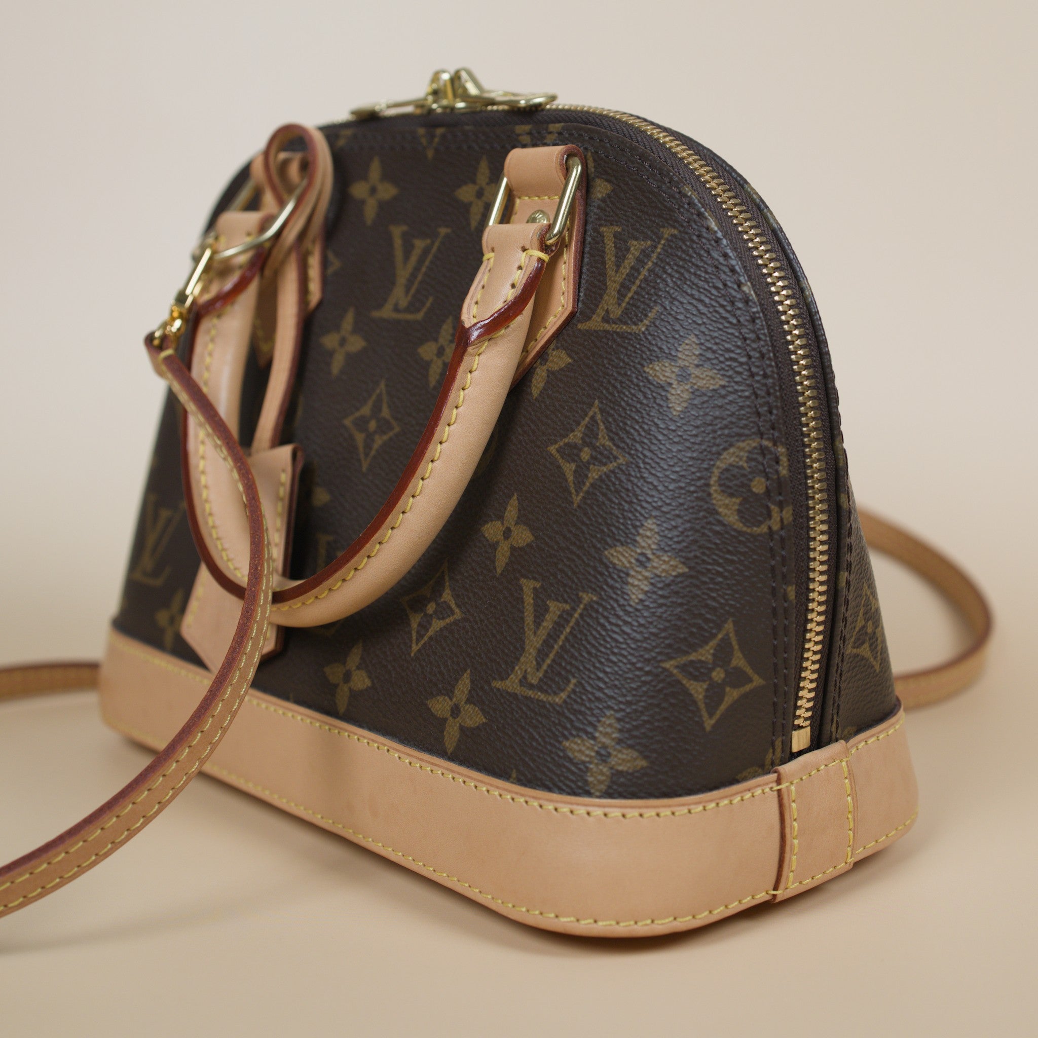 LOUIS VUITTON ALMA BB MONOGRAM