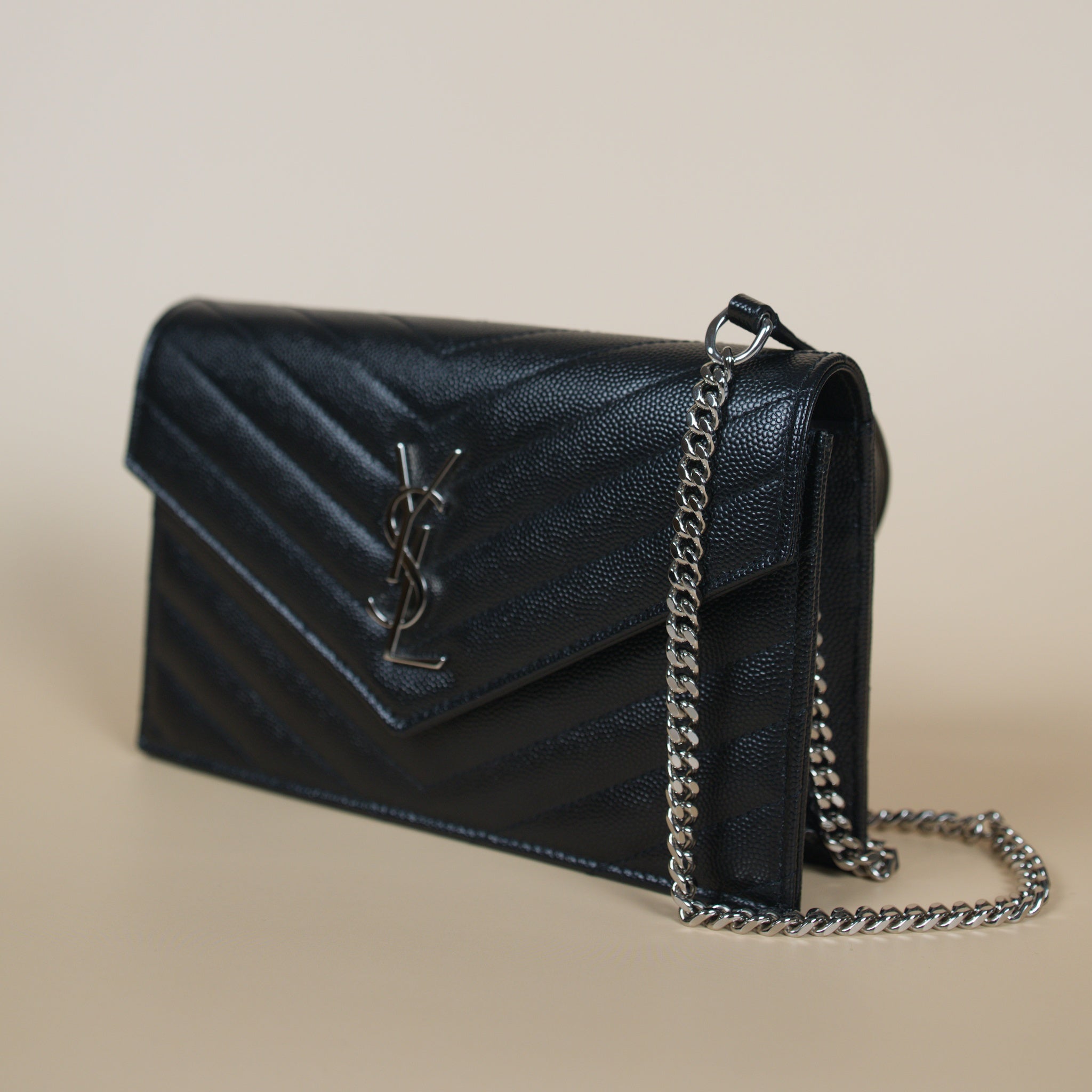 SAINT LAURENT CASSANDRE ENVELOPE CHAIN WALLET